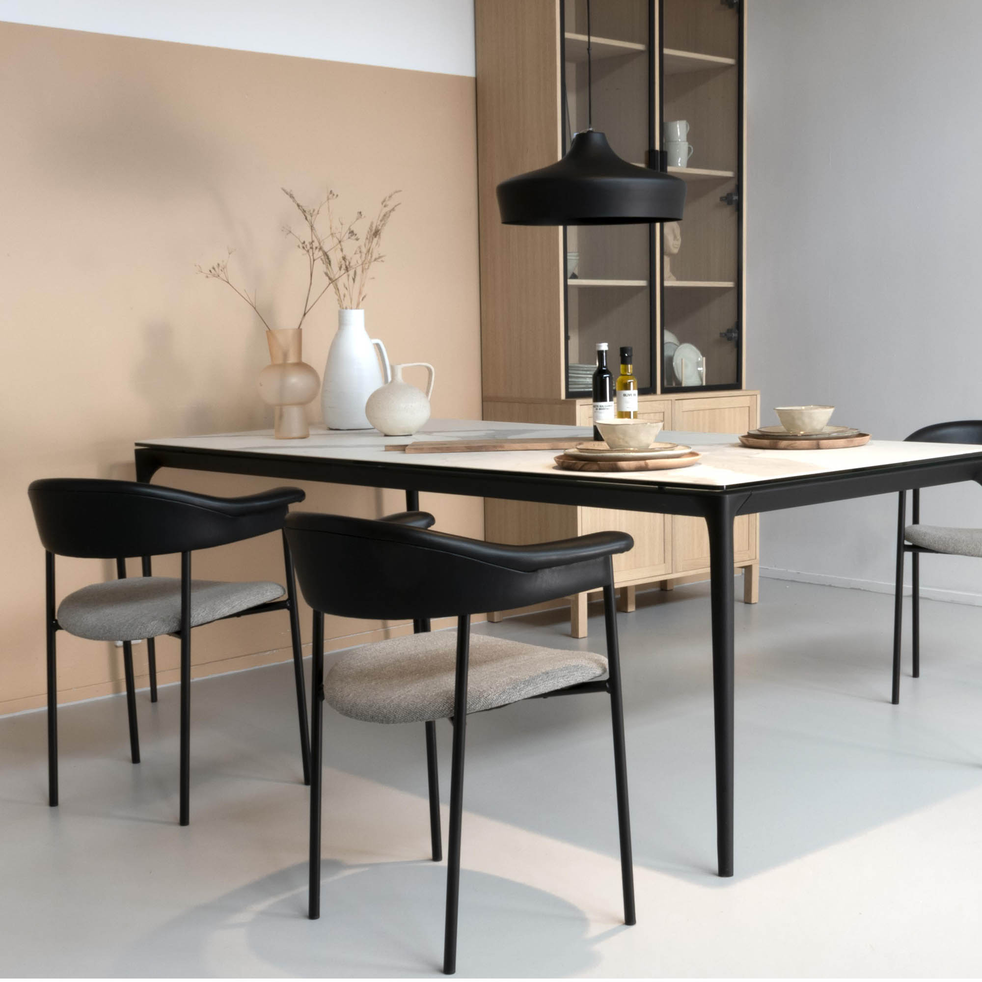 Eettafel Kyono Keramiek thumbnail hover image