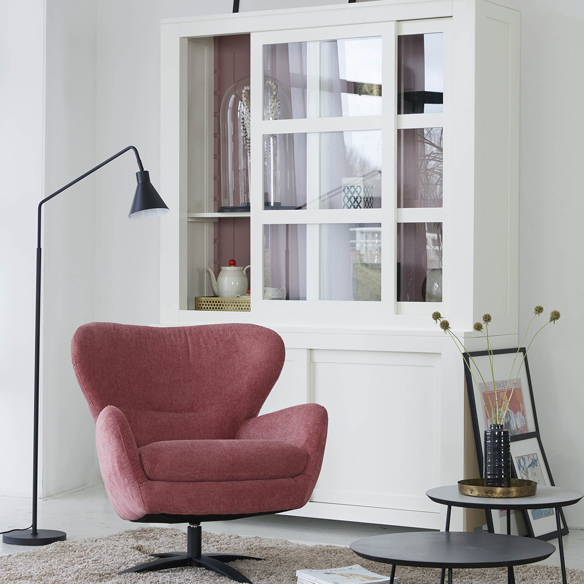 Vitrinekast Anne 4-deurs thumbnail hover image