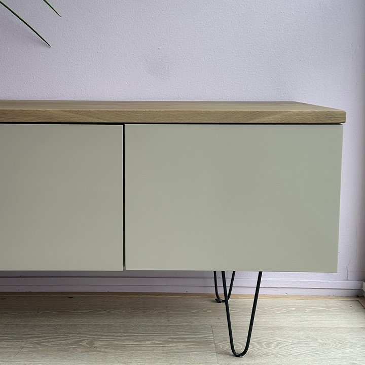 Dressoir Samuel 4-deurs op haarspel poot beige + eiken thumbnail hover image