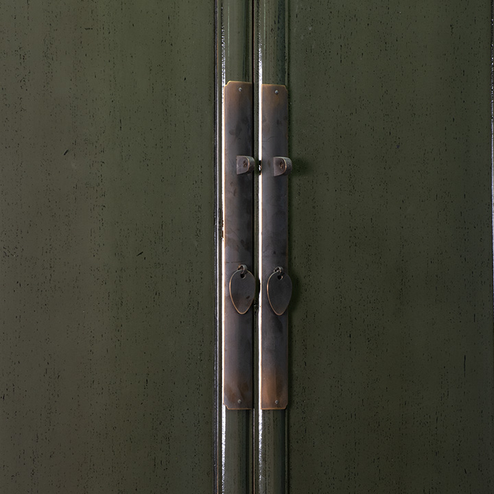 Kast Bayan thumbnail hover image