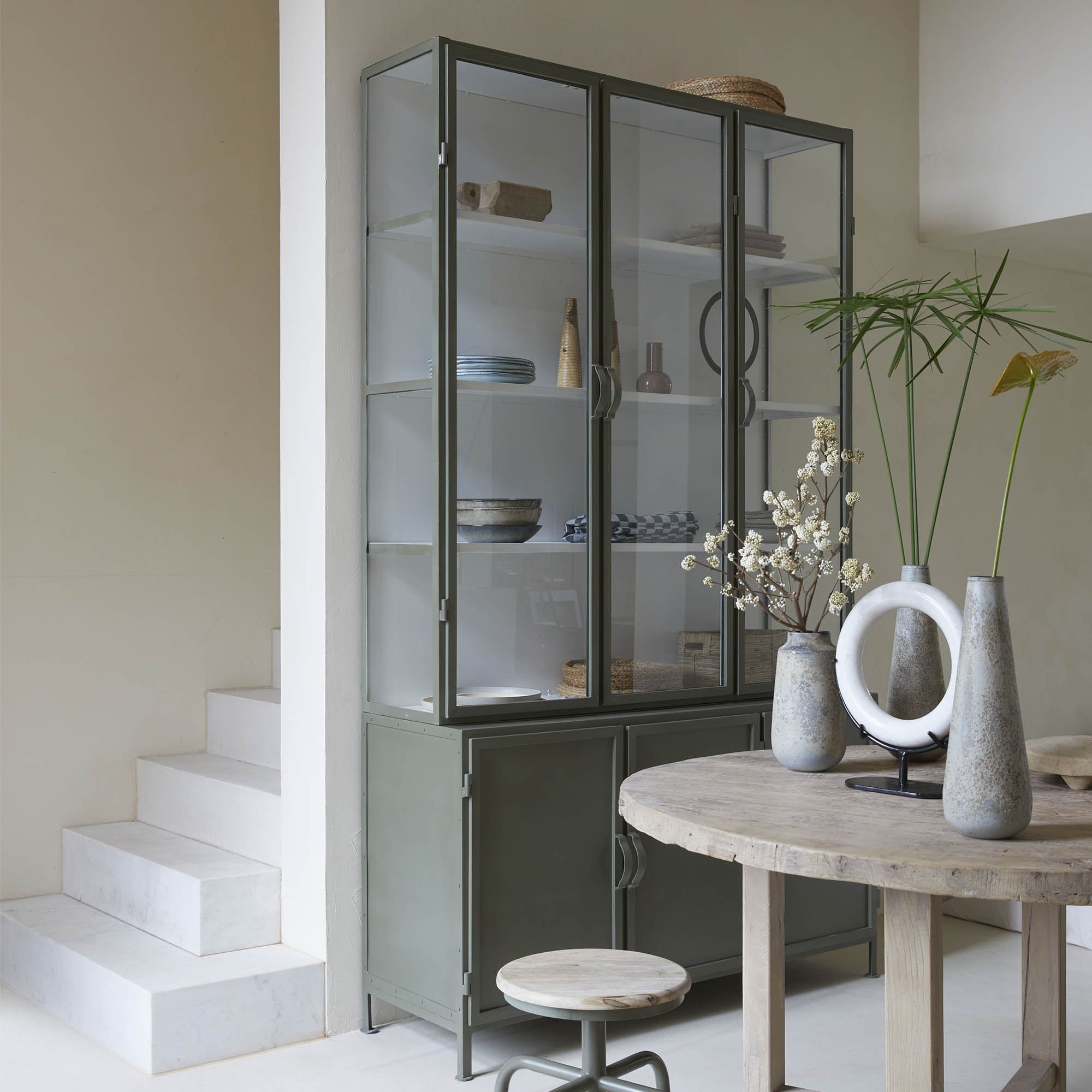 Detroit Vitrinekast New Routz thumbnail hover image