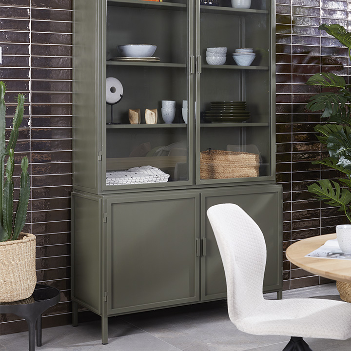 Vitrinekast Garland 4-deurs thumbnail hover image