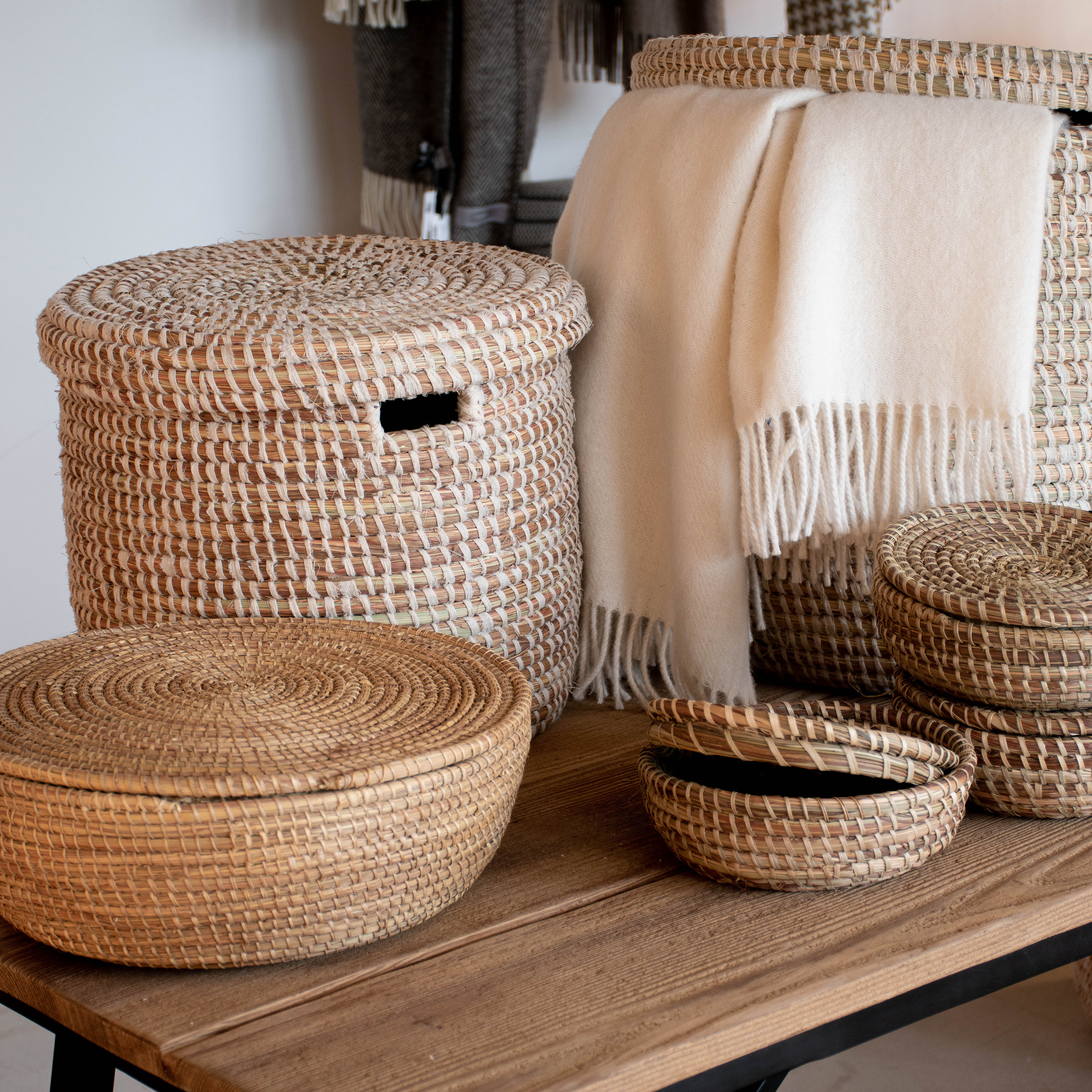 Nature basket thumbnail hover image