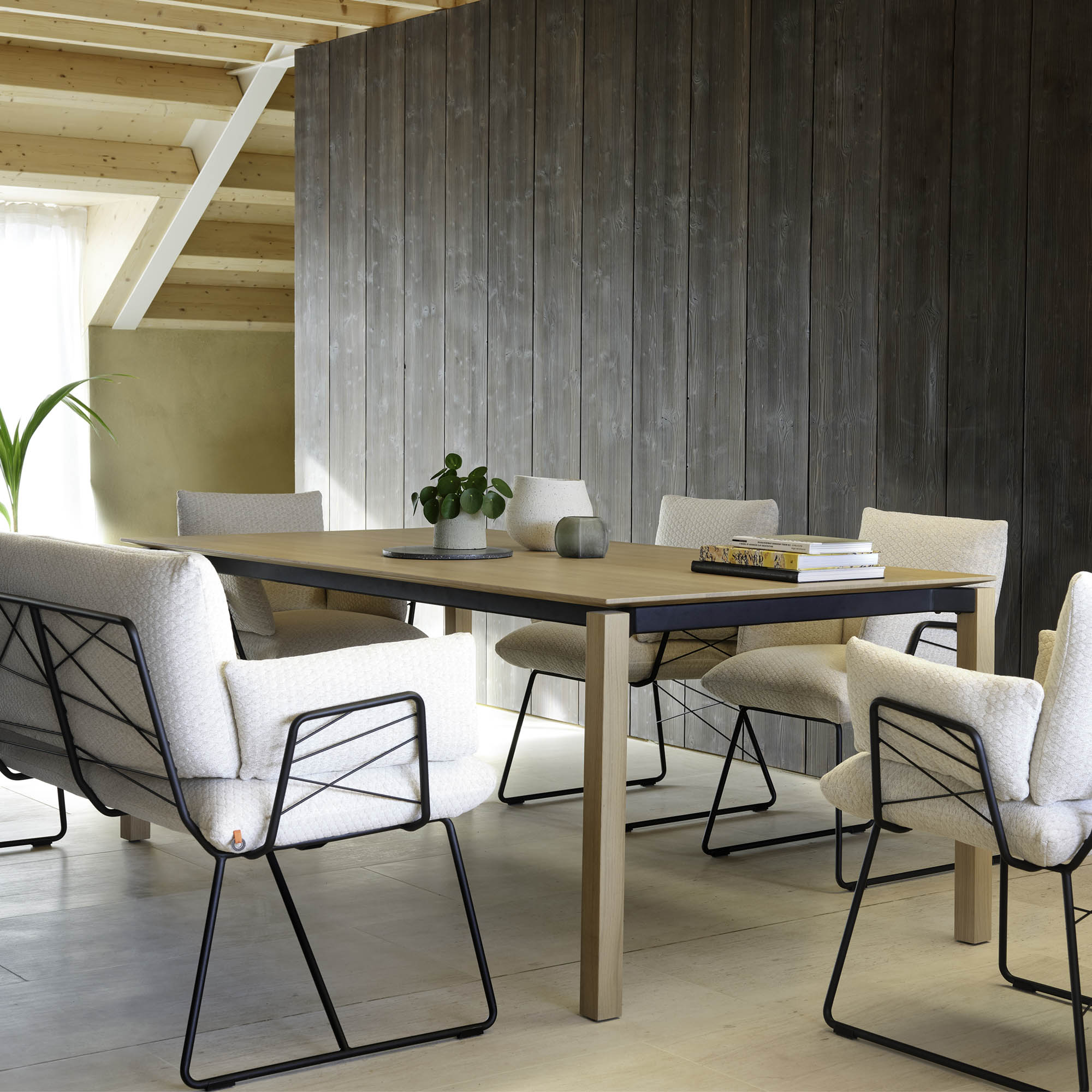 Eettafel Float thumbnail image