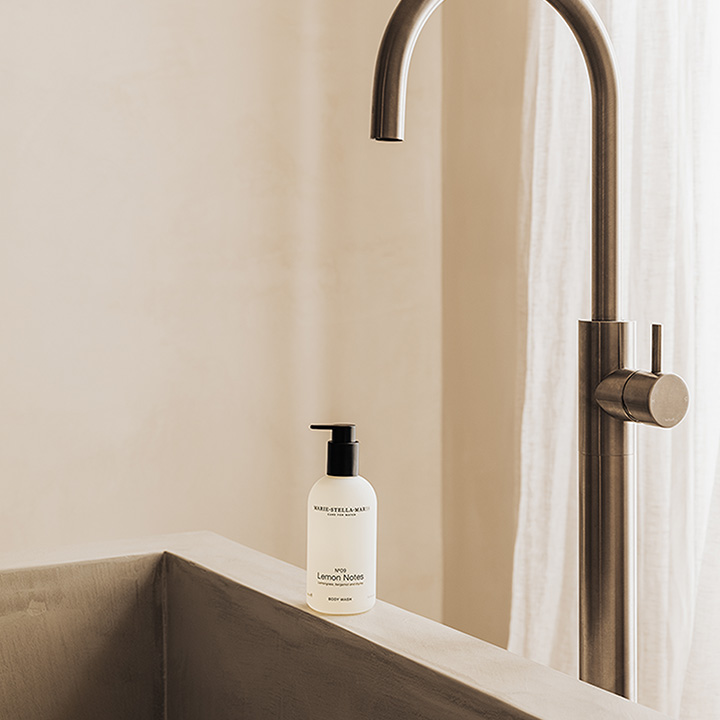 Body Wash 300 ml thumbnail hover image